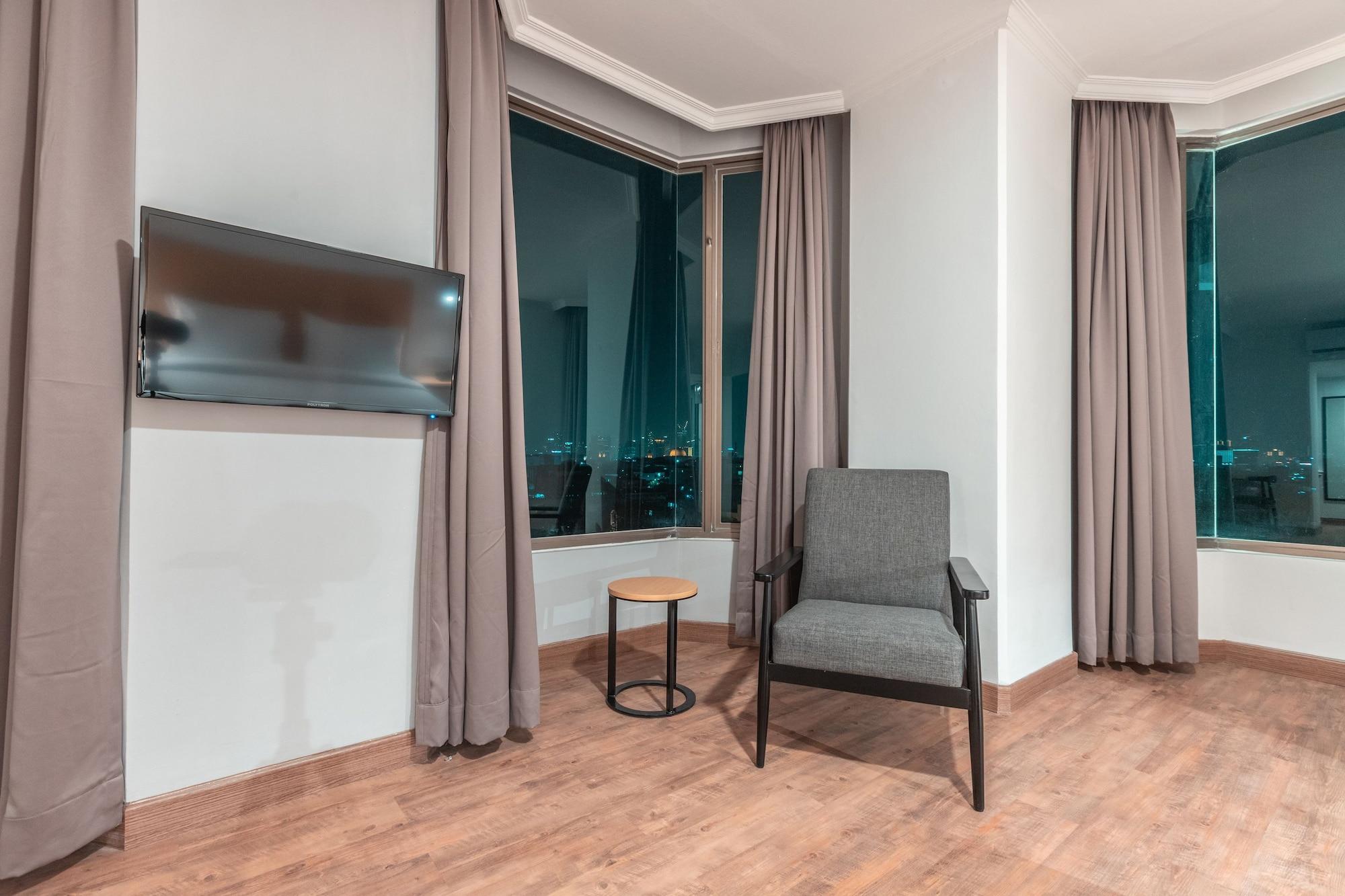 OYO Townhouse 2 Hotel Gunung Sahari Jakarta Exterior foto