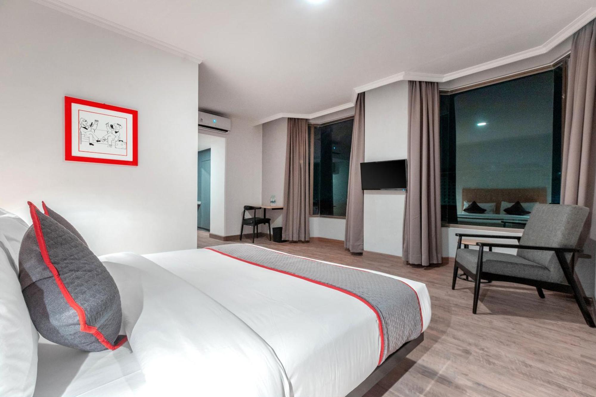 OYO Townhouse 2 Hotel Gunung Sahari Jakarta Exterior foto