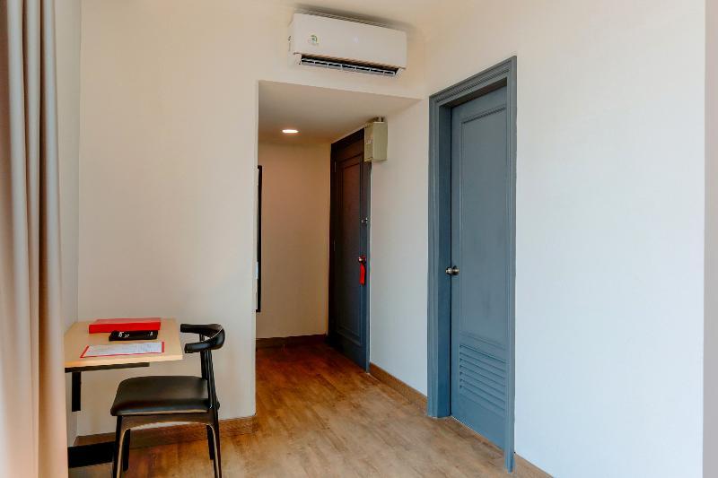 OYO Townhouse 2 Hotel Gunung Sahari Jakarta Exterior foto